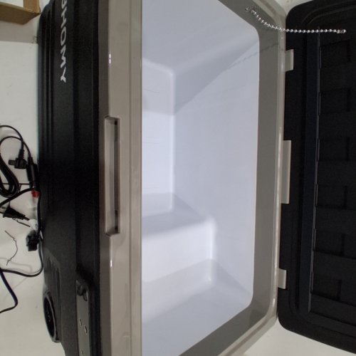 EUHOMY PORTABLE DIGITAL ELECTRIC CAR REFRIGERATOR/COOLER - 12V - 80QT - BLACK (MODEL: U75) image 5