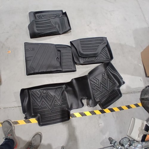 4PC ALTRAVOS FLOOR MATS WITH CARGO LINER - FOR 24-26 HYUNDAI KONA ELECTRIC - BLACK image 2