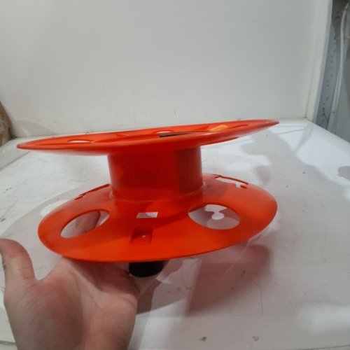 BAYCO CORD STORAGE REEL WITH SPIN HANDLE - 150FT CORD CAPACITY - ORANGE (MODEL: KW-130) image 3