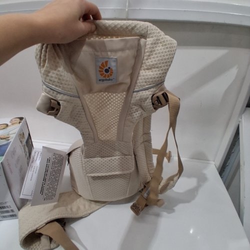 ERGOBABY ALTA HIP SEAT ALL-POSITION BREATHABLE SOFT FLEX MESH HIP SEAT & CARRIER - 12-45LBS - NATURAL BEIGE (MODEL: BCHIPSFMNATBGE) image 3