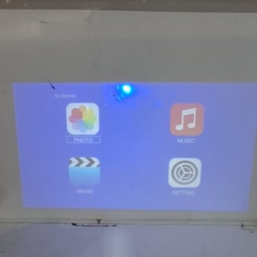 DR. J PROFESSIONAL MINI VIDEO PROJECTOR - WHITE (MODEL: HI-04) image 2