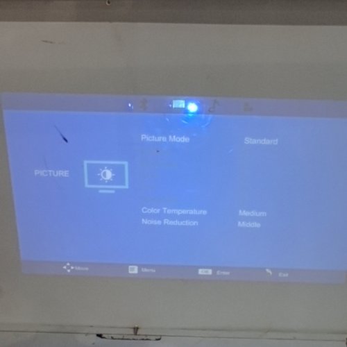 DR. J PROFESSIONAL MINI VIDEO PROJECTOR - WHITE (MODEL: HI-04) image 3