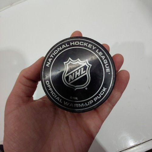 NHL OFFICIAL VEGAS GOLDEN KNIGHTS VS WINNIPEG JETS APRIL 13 2026 WARM-UP PUCK - BLACK image 3