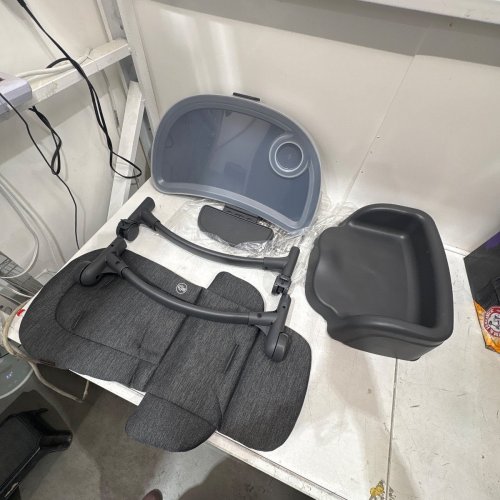 MAXI-COSI MINLA 6-IN-1 HIGHCHAIR FOR CHILDREN - GREY/BROWN (MODEL: 03024CHCRA) image 2
