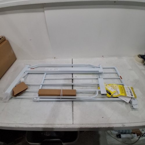 REGALO EASY STEP SAFETY GATE - 29"- 38.5" - WHITE (MODEL: 1160-DS) image 2