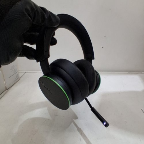 MICROSOFT XBOX WIRELESS HEADSET WITH BLUETOOTH BLACK/GREEN image 4