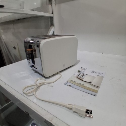 SWAN NORDIC COLLECTION 2-SLICE EXTRA-WIDE SLOT TOASTER - 900W (MODEL: ST14610WHTN) image 3