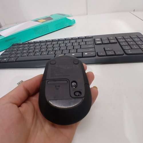 LOGITECH WIRELESS KEYBOARD AND MOUSE COMBO - BLACK - (MODEL: MK235) image 4