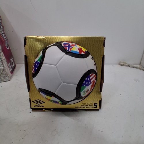 UMBRO WORLD CUP SOCCER BALL - SIZE 5 (MODEL: 1985168) image 3