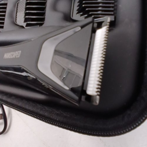 9PC MANSCAPED THE LAWN MOWER 5.0 ULTRA GROIN & BODY HAIR TRIMMER - BLACK (MODEL: 30-00005) image 4