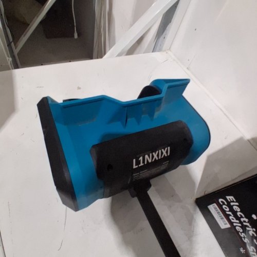 L1NXIXI CORDLESS BATTERY OPERATED ELECTRIC SNOW SHOVEL WITH DIRECTIONAL PLATE - 100W/10" - BLACK/BLUE image 4