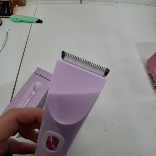 WOMEN'S ELECTRIC PORTABLE DUAL HEAD SHAVER WITH TYPE-C CHARGING & 1 HOUR RUNTIME - PURPLE image 4