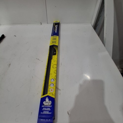 MICHELIN GUARDIAN BEAM WIPER BLADE - 18" - BLACK (MODEL: 1680374) image 3