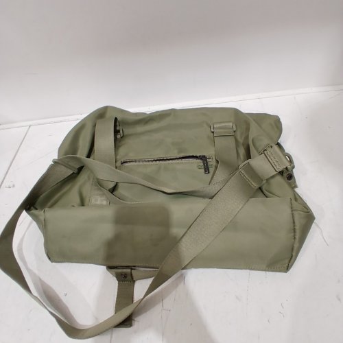 ROOTS ZIPPERED DUFFLE BAG WITH DETACHABLE STRAP MADE FROM RECYCLED FABRICS - 16" - 21L - SAGE (MODEL: R1012) image 3