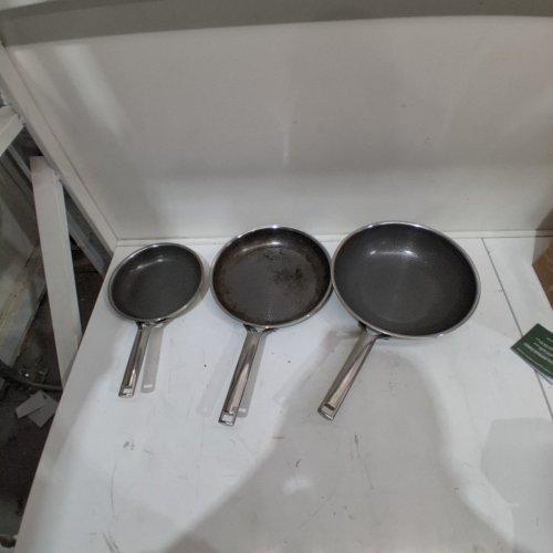 3PC GREENPAN SPECTRA HYBRID CERAMIC NON-STICK SKILLET SET - 8" | 10" | 12" - GREY (MODEL: 1901845) image 2