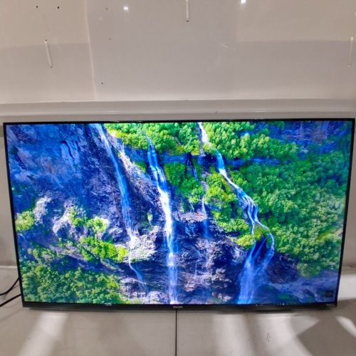 PHILIPS 7676 SERIES QLED FULLHD 1080P ROKU TV - 43" - BLACK - (MODEL: 43PQF7676/F6) image 8