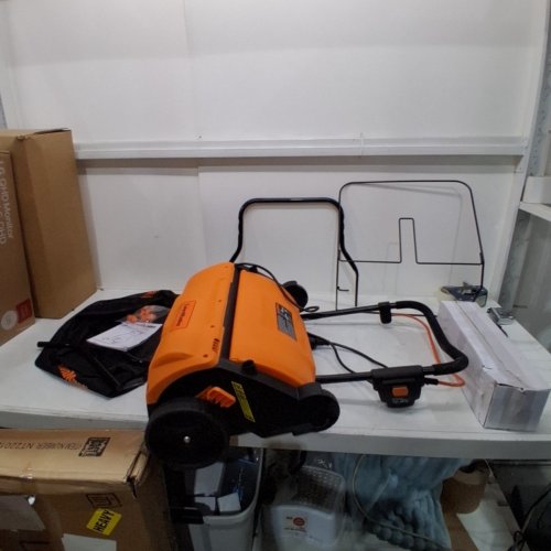 LAWNMASTER ELECTRIC DETHATCHER & SCARIFIER WITH 12GAL COLLECTION BAG - 16" / 13AMP - BLACK/ORANGE (MODEL: GVB1316) image 2