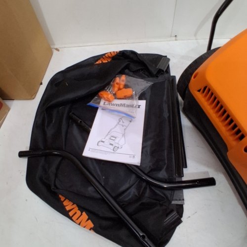 LAWNMASTER ELECTRIC DETHATCHER & SCARIFIER WITH 12GAL COLLECTION BAG - 16" / 13AMP - BLACK/ORANGE (MODEL: GVB1316) image 4