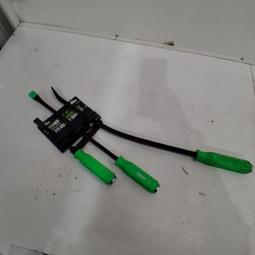 3PC GRIP HEAVY DUTY STRIKING PRY BAR SET - 12"/ 18"/ 24" - BLACK /GREEN (MODEL: 60228 ) image 3