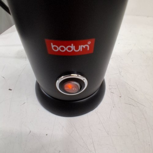 BODUM BISTRO ELECTRIC MILK FROTHER (11870-01US) - BLACK image 2