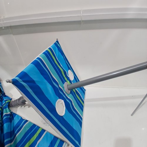 BEACH UMBRELLA WITH BUILT-IN TABLE - 7FT - BLUE/WHITE/TEAL image 4