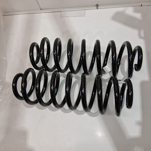 2PK MOOG SUSPENSION COIL SPRINGS FOR CHEVROLET TAHOE FITS VARIOUS MODELS (MODEL: 81069) image 2