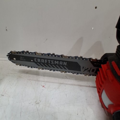 CRAFTSMAN BATTERY CORDLESS CHAINSAW - 12" - BAR 20 V - RED AND BLACK (MODEL: CMCCS620M1) image 5
