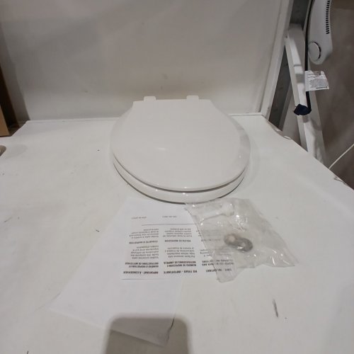 BEMIS SLOW CLOSE EASY CLEAN TOILET SEAT - ELONGATED 18.5" - WHITE (MODEL: 7300SLEC-000) image 2