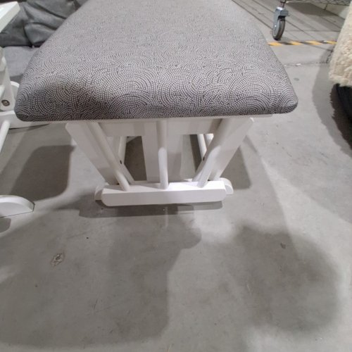 STORKCRAFT PREMIUM HOOP GLIDER CHAIR AND OTTOMAN - GREY SWRIL (MODEL: 06550-6151-DF) image 6