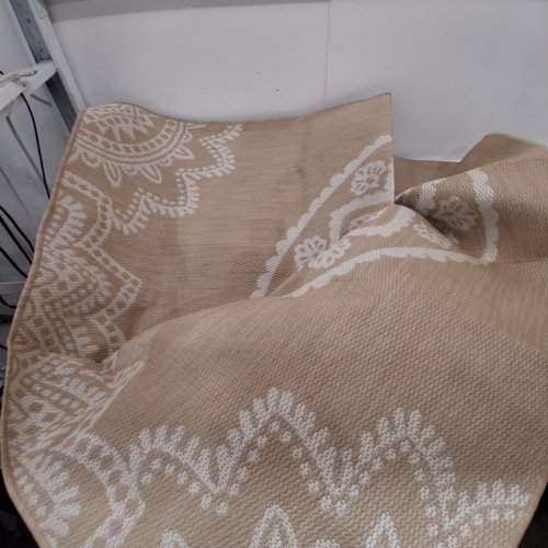 CAMILSON OUTDOOR AREA RUG FOR PATIOS PORCHES - 5FT X 7FT, WATERPROOF, WASHABLE - BEIGE/WHITE (MODEL: 01664H) image 3