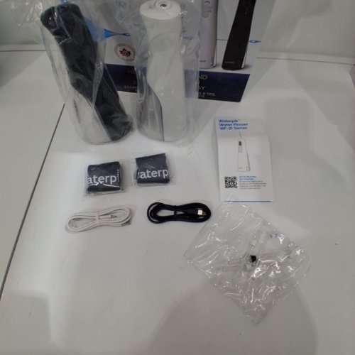 2PK WATERPIK CORDLESS ENHANCE WATER FLOSSER COMBO PACK - BLACK/WHITE (MODEL: 3703338) image 4