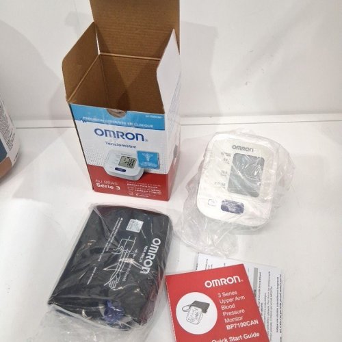 OMRON SERIES 3 UPPER ARM BLOOD PRESSURE MONITOR - WHITE (MODEL: BP7100CAN) image 5