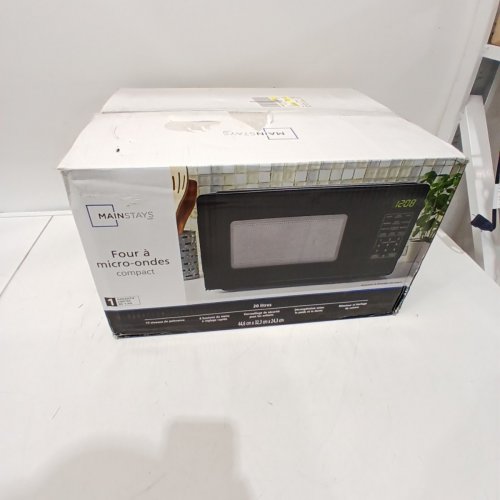 MAINSTAYS COMPACT COUNTERTOP MICROWAVE OVEN - 0.7 CU FT - 700W - BLACK (MODEL: MSCMVB07BK-L2) image 5