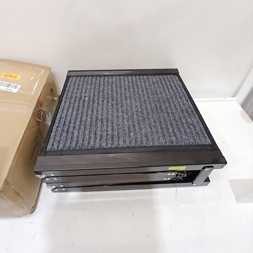 METAL OUTDOOR VEHICLE DOG RAMP - 71" X 17" - BLACK (MODEL: 160*44) image 2