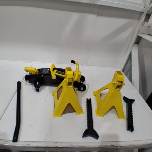 LOW PROFILE PISTON QUICK LIFT PUMP FLOOR JACK WITH STANDS - 2 TON - YELLOW/BLACK (MODEL:VL-80020) image 2