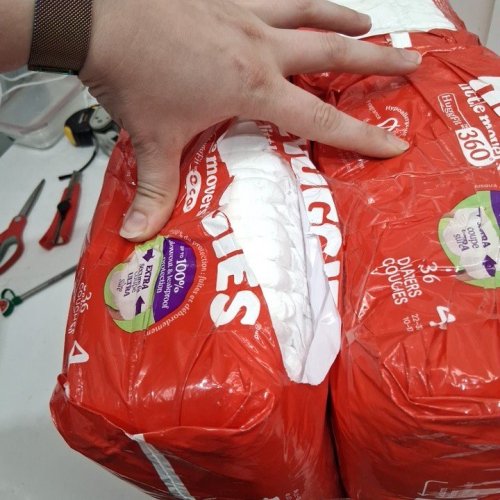 144PK HUGGIES LITTLE MOVERS DIAPERS, SIZE 4 image 3