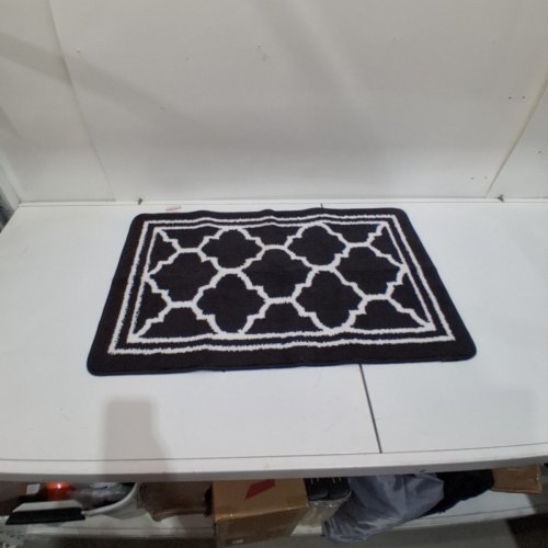 INDOOR NON-SLIP ENTRANCE DOOR MAT - 36" X 20.5" - BLACK/WHITE image 2