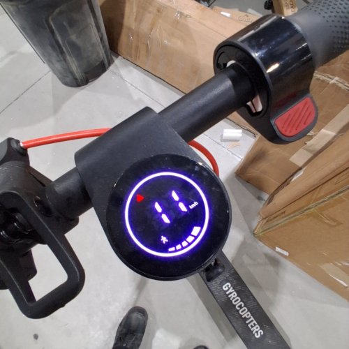 GYROCOPTERS FLASH 6.0 350W ELECTRIC SOOTER WITH ATOP SPEED OF 30KM/H, BLACK image 3