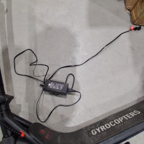 GYROCOPTERS FLASH 6.0 350W ELECTRIC SOOTER WITH ATOP SPEED OF 30KM/H, BLACK image 8