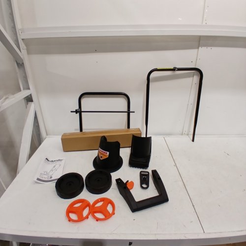MAXLANDER CORDED ELECTRIC SNOW BLOWER WITH A 180° ADJUSTABLE CHUTE - 20" - BLACK/ORANGE (MODEL: SPEG09) image 3
