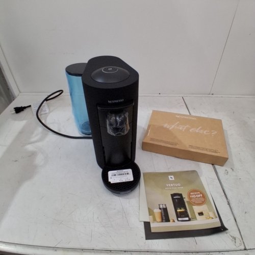 NESPRESSO BY DELONGHI VERTUO PLUS COFFEE/ESPRESSO MACHINE - MATTE BLACK (MODEL: ENV150BMCA) image 3