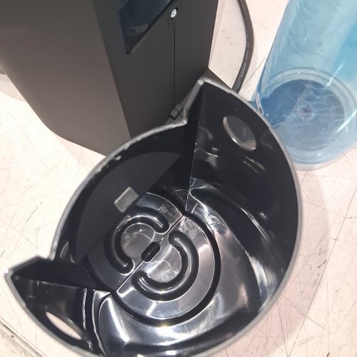 NESPRESSO BY DELONGHI VERTUO PLUS COFFEE/ESPRESSO MACHINE - MATTE BLACK (MODEL: ENV150BMCA) image 10