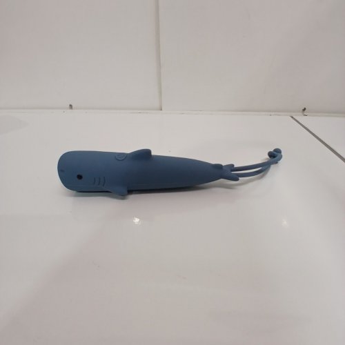 KIDS SILICONE SHARK FLASHLIGHT, 12HR BATTERY - BLUE image 2