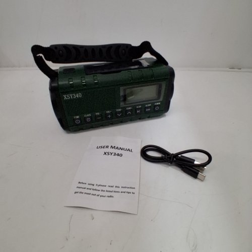 MULTI-FUNCTION NOAA WEATHER ALERT OLAR & HAND CRANK PORTABLE EMERGENCY RADIO WITH FLASHLIGHT - GREEN / BLACK (MODEL: XSY340) image 3