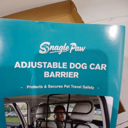 HANDERS CHOICE ADJUSTABLE CAR AND SUV 3 BAR PET BARRIER image 2