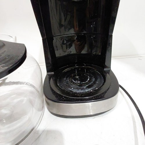 STARFRIT DRIP ELECTRIC COFFEE MAKER - 12 CUP GLASS CARAFE - BLACK/SILVER (MODEL: 024001-002-0000) image 4