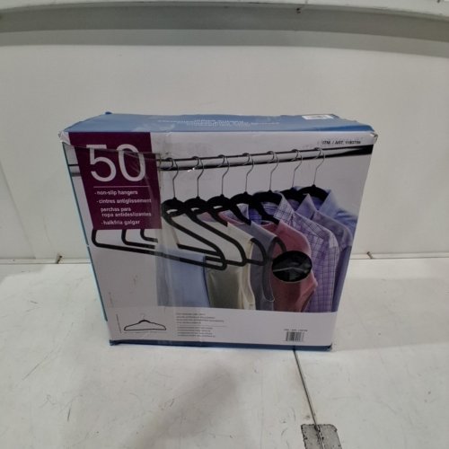 38PK NON-SLIP VELVET ADULT SIZE HANGERS - 17.7" X 0.2" X 9.5" - BLACK (MODEL: 1193759) image 5