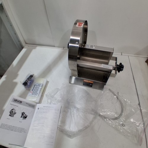 MANUAL VEGETABLE FRUIT SLICER WITH ADJUSTABLE THICKNESS - STAINLESS STEEL (MODEL: SL-P02) image 3
