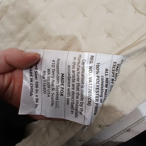 3PC AMAZON BASICS MICROFIBER QUILT SET - KING - BEIGE image 2