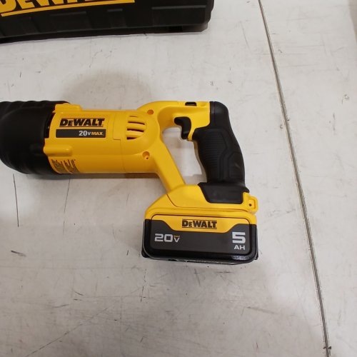 DEWALT XR RECIPROCATING SAW WITH BATTERY AND CHARGING STATION - 20V - (MODEL:DCS368) image 2